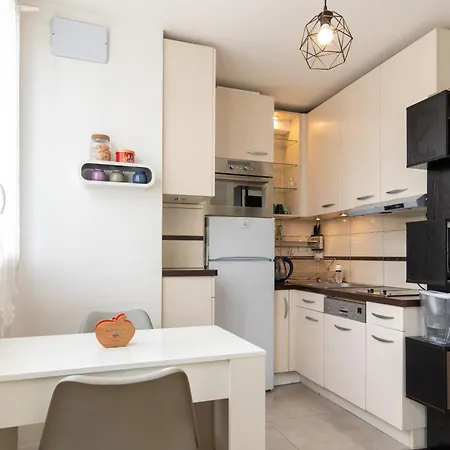 Cosy Flat Close To Notre Dame Cathedral * París